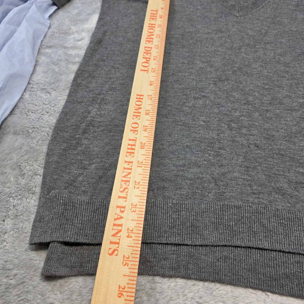 Trouve Women XS Grey Layered Mixed Media V-Neck Sweater Blue Striped Sleeves NWT - Picture 6 of 7